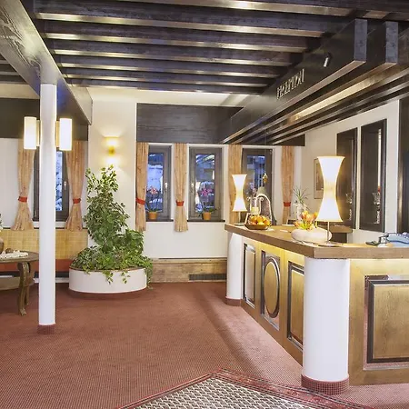 Hotel Neue Burg