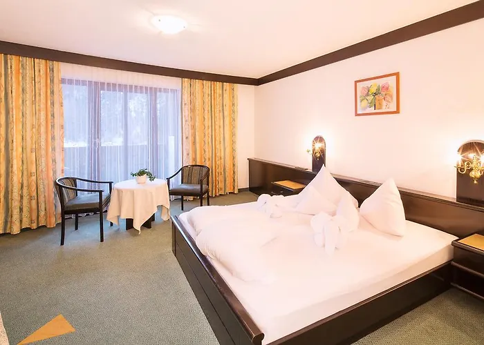 Neue Burg Hotel 4*