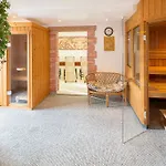 Neue Burg Hotel 4*